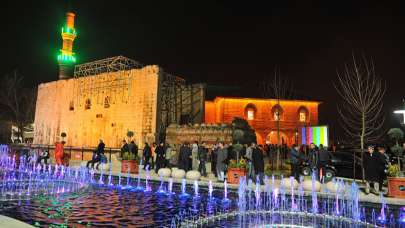 Başkentte ramazanın ilk teravih namazı kılındı