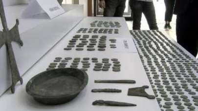 2100 yıllık define bulundu! Paha biçilemiyor