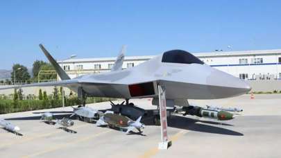 Savunma Sanayi Başkanı duyurdu! Milli savaş uçağında tarih belli oldu