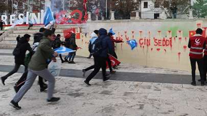 Sivaslılar 'Çin Seddi'ni yıktı