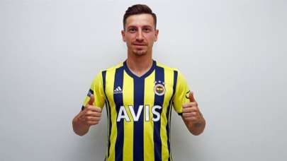 Mert Hakan Yandaş resmen Fenerbahçe'de