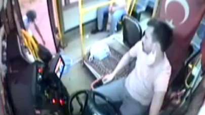 Gencin yaptığı hareket şoförü çileden çıkardı