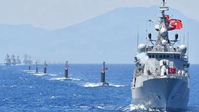 'Türk savaş gemilerinde hareketlenme var'
