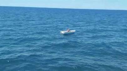 Denizde mahsur kalınca yakayı ele verdi!