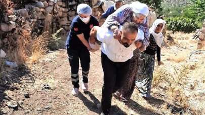 Günü kahramanı! 2 kilometre sırtında taşıdı