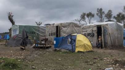 Midilli Adası'ndaki sığınmacı kampında yangın çıktı