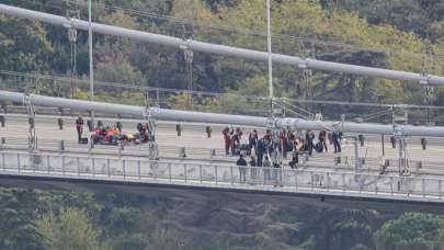 Formula 1 araçlarından kıtalar arası 'pit-stop'