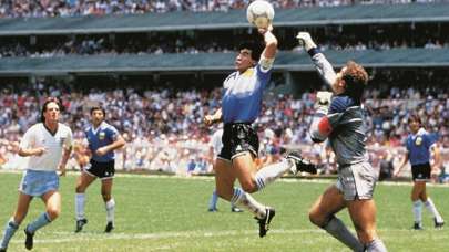 Maradona'nın ölümünün ardından tepki çeken manşetler