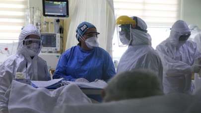 Türkiye'nin koronavirüsle mücadelesinde son 24 saatte yaşananlar