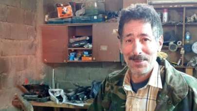 Mesleği unutulmasın diye kurs açtı