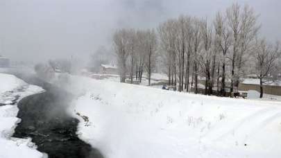 Ağrı'da termometreler eksi 33 dereceyi gösterdi