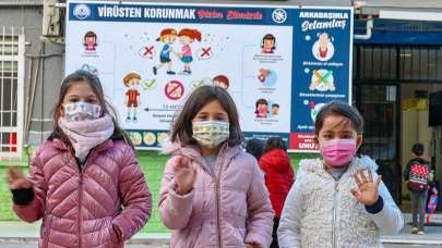 Okullarda yüz yüze eğitime başlandı