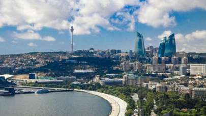 Azerbaycan'a kimlikle seyahat dönemi başladı