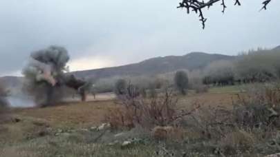 Tarlasını sürerken buldu, telefona sarıldı