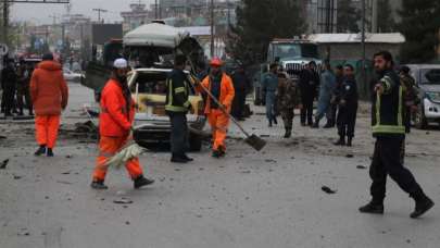 Afganistan'da bomba yüklü araçla saldırı: Çok sayıda ölü var