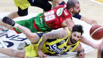 Karşıyaka - Fenerbahçe serisi İzmir'e taşındı