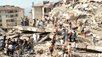 99 depremi kaç şiddetindeydi? 17 Ağustos Marmara depremi kaç saniye sürdü?