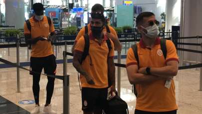 Galatasaray Olympiakos maçı neden iptal oldu? Galatasaray kafilesine skandal uygulama!