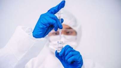 Kanada'dan 'zorunlu aşı' kararı