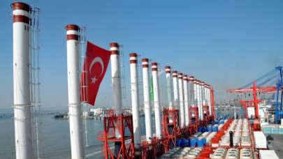 Karanlığa gömülen ülkenin yardımına Türkiye yetişti