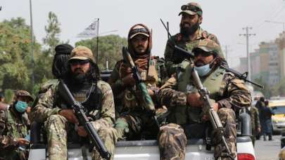 Taliban yakın zamanda düzenli ordu kuracağını açıkladı