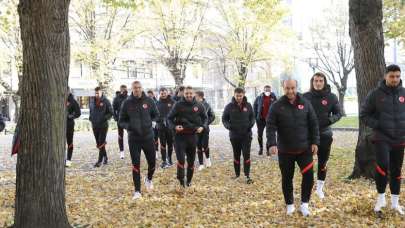 A Milliler Riga'da stres attı