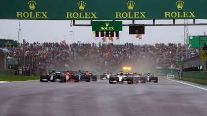 Formula 1 Türkiye Grand Prix'sinde kazanan isim belli oldu