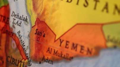 Para değer kaybetmesin diye dövizi yasakladılar!