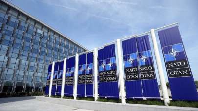 Moskova'daki NATO binası mühürlendi