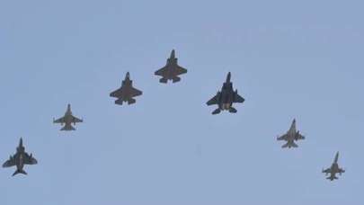 Savaş uçakları o ülkenin hava sahasına girdi