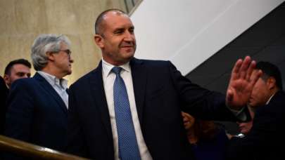 Bulgaristan'daki seçimi Radev kazandı