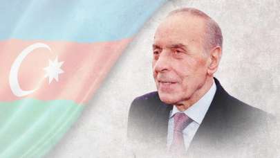 Haydar Aliyev anılıyor