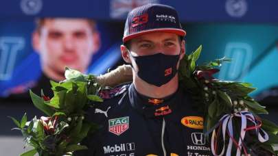 Formula 1'de şampiyon Verstappen