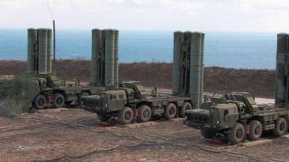 'Türkiye tezleri temelden yoksun' deyip açıkladı