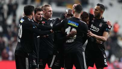 Atiba attı, Beşiktaş turladı