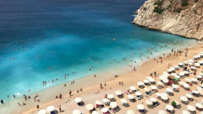 Antalya 2021 yılında 9 milyon 94 bin turist ağırladı