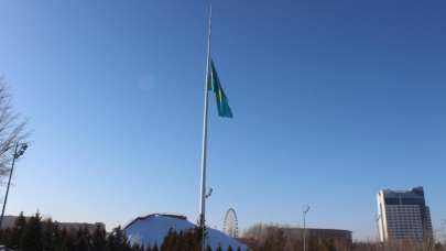 Kazakistan'da Ulusal Yas Günü: Bayraklar yarıya indirildi