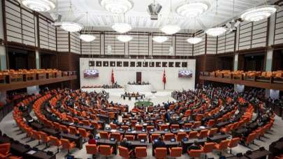 Meclis'te yarınki gündem memur ve emekliye ek zammı
