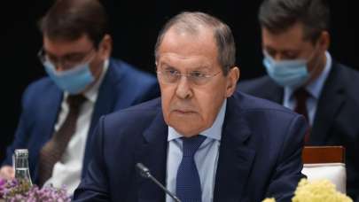 Lavrov: Ukrayna’ya saldırma niyetinde değiliz