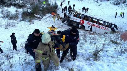 3 ilde yolcu otobüsleri kaza yaptı: Can kaybı ve yaralılar var