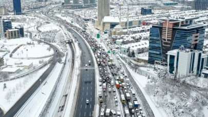 İstanbul'da kamu çalışanları yarın da idari izinli