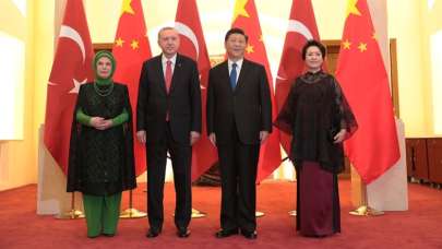 Çin Devlet Başkanı Şi'den Cumhurbaşkanı Erdoğan ve eşine geçmiş olsun mesajı