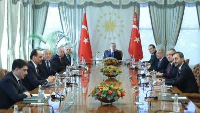 Cumhurbaşkanı Erdoğan Türk Devletleri Teşkilatı Aksakallar Konseyi Heyeti'ni kabul etti