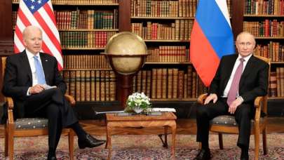Biden ile Putin arasındaki görüşme başladı