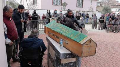 Konya'daki kazada hayatını kaybedenler son yolculuklarına uğurlanıyor