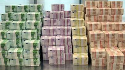 AB'den Ukrayna'ya 1.2 milyar euro kredi