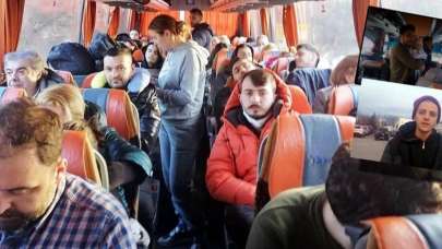 Ukrayna’dan tahliye edilen ilk kafile Türkiye'de!