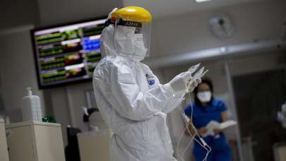 61 bin 764 kişinin testi pozitif çıktı, 221 kişi yaşamını yitirdi