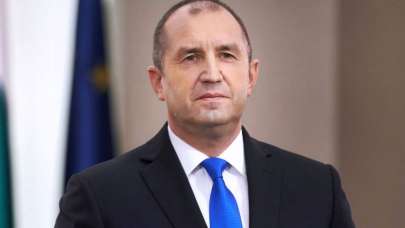 Bakanın istifası istendi!