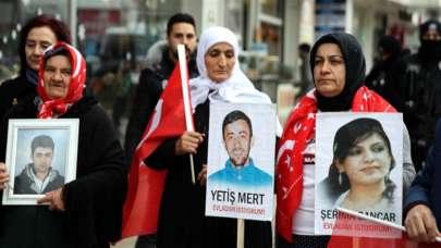 Vanlı aileler HDP İl Başkanlığı önündeki eylemlerini sürdürdü